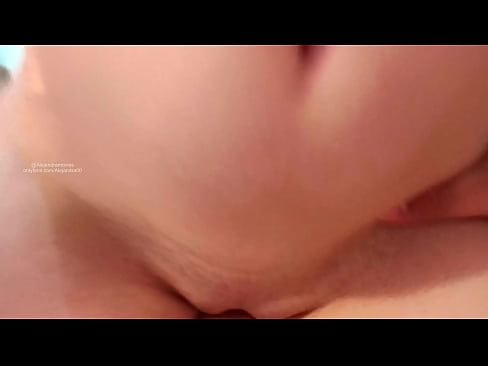 ❤️ A nővérem szobájában aludtam, és így ébredtem fel. ☑ Csak pornó at hu.ixiporn.ru ☑