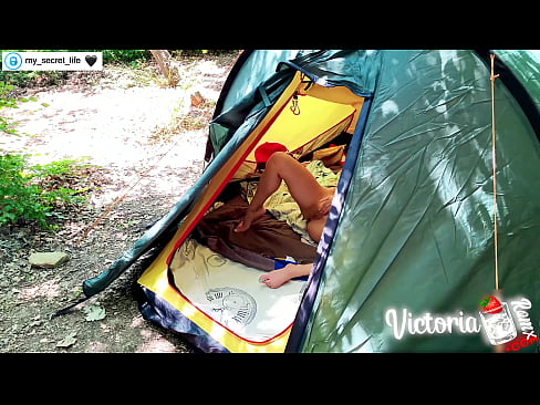 ❤️ Tented Stranger szenvedélyes kézimunkája a kamerában ☑ Csak pornó at hu.ixiporn.ru ☑