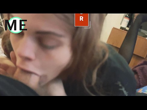 ❤️ Fasz a torkában, szakadt harisnyanadrág és szakadt magassarkú. ☑ Csak pornó at hu.ixiporn.ru ☑